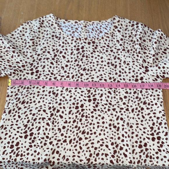 Beautiful Print Dress - Picture 4 of 6